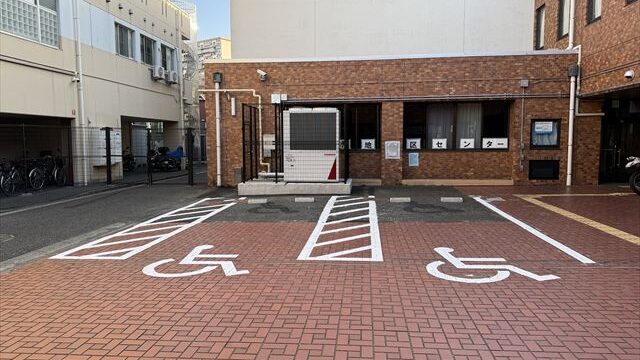 神大寺地区センター体育室空調設備設置工事