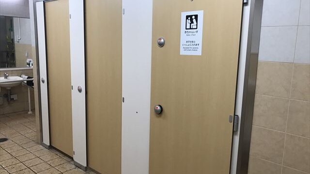 桜木町駅旅客トイレブース改修工事