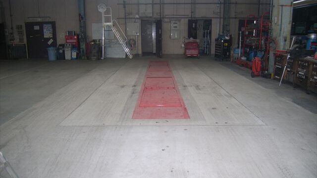 港南営業所整備工場リフト用ピット新設その他工事